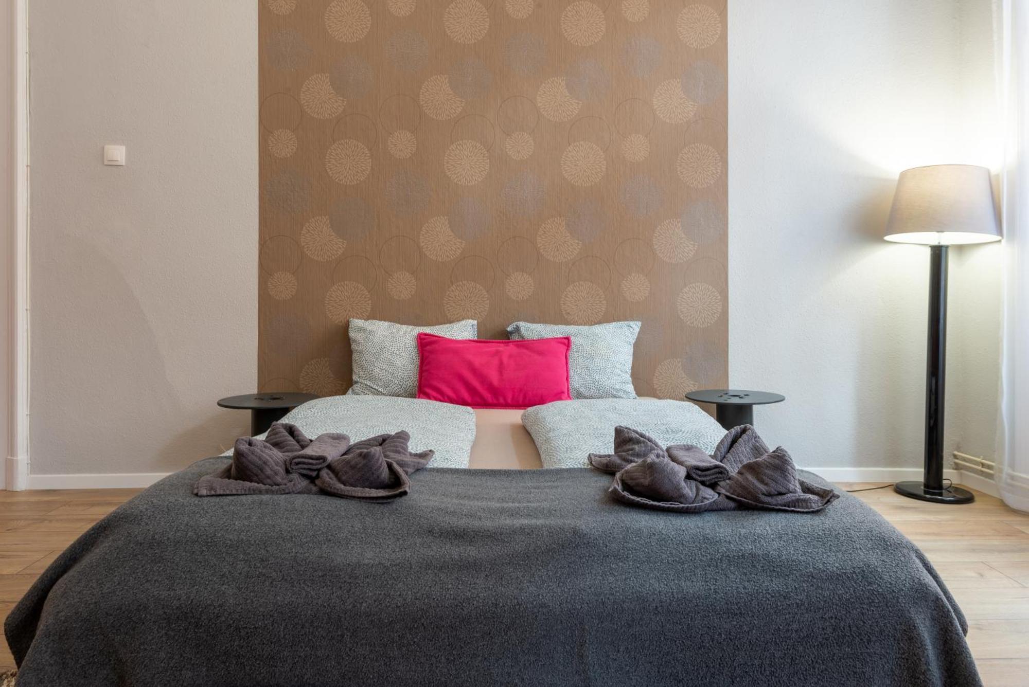 City Center Apartment Будапеща Екстериор снимка