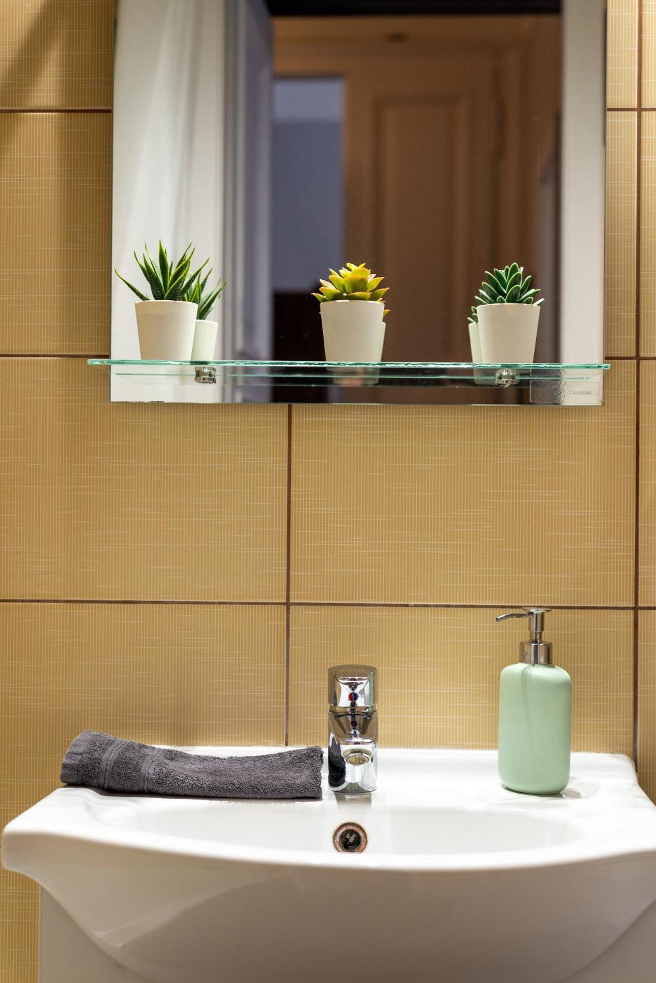 City Center Apartment Будапеща Екстериор снимка